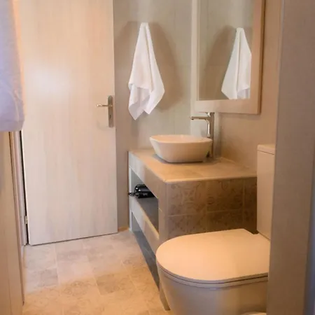 Exoxiko Summer House Myrties